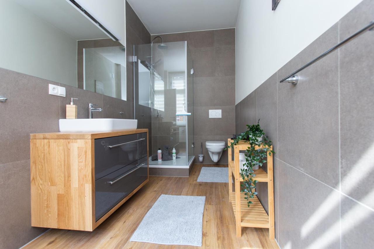 Fullhouse - Zwickau - F45 Apartments - Smarttv - Nespresso Extérieur photo